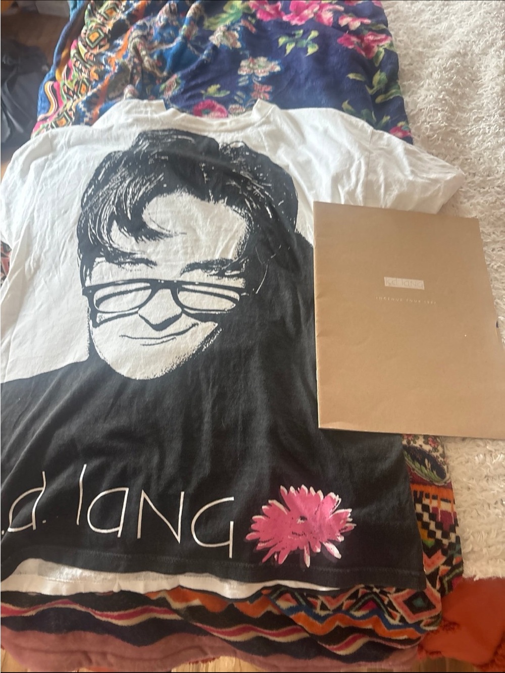 KD Lang t-Shirt and concert program